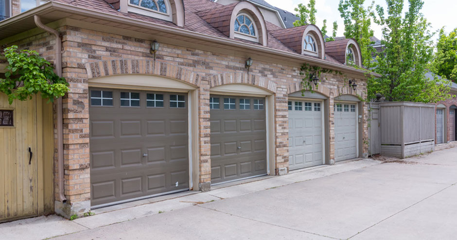 Broken garage door repair Hoboken